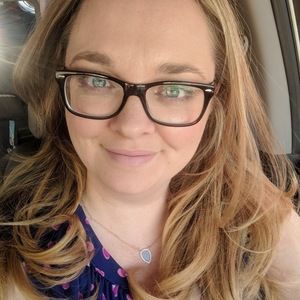 Meet your Posher, Rhia